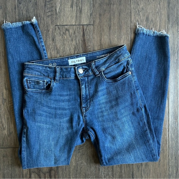DL1961 Florence Instasculpt Cropped Jeans Size 27 Premium Denim Fit - Picture 1 of 6